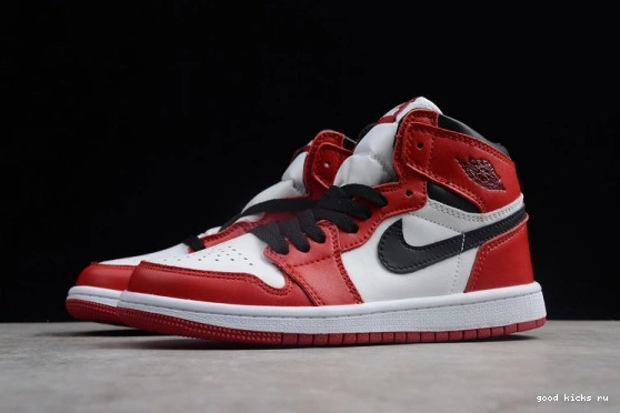 555088-101 "Chicago" Retro High 1 555088-101 Kids  Jordan Kid Air OG 0516